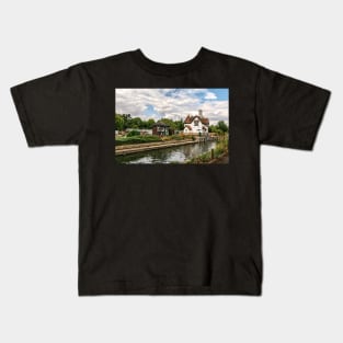 Goring on Thames Lock Kids T-Shirt